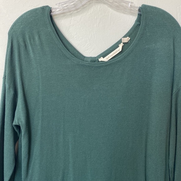 Soft Surroundings green sweater with gold back zipper size small - Picture 3 of 10
